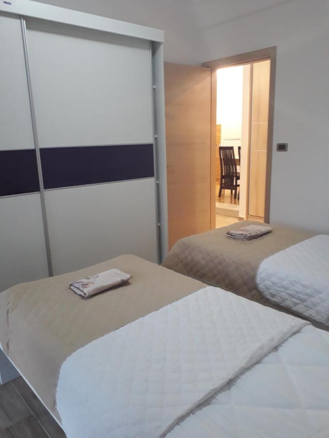 Apartmani Andrea Херцег Нови Екстериор снимка